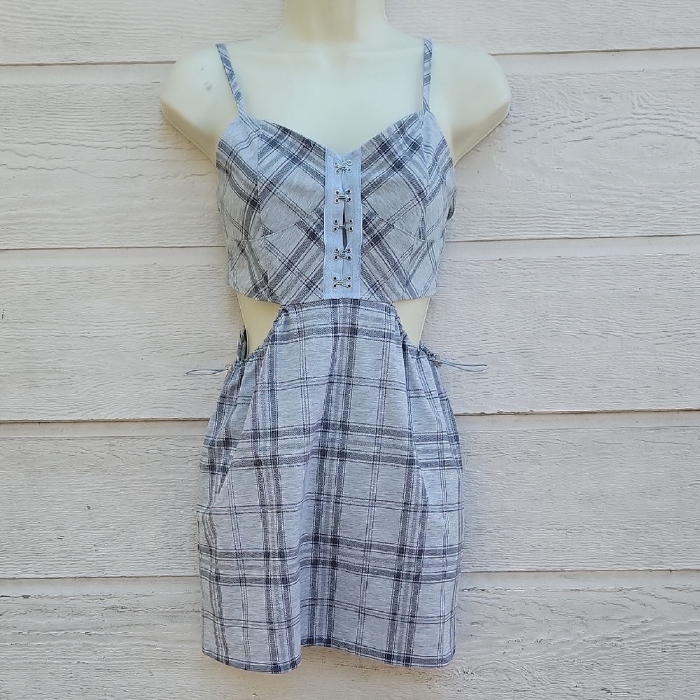 LYCHEE Chic Backless Plaid Dress Size S - Picture 3 of 11